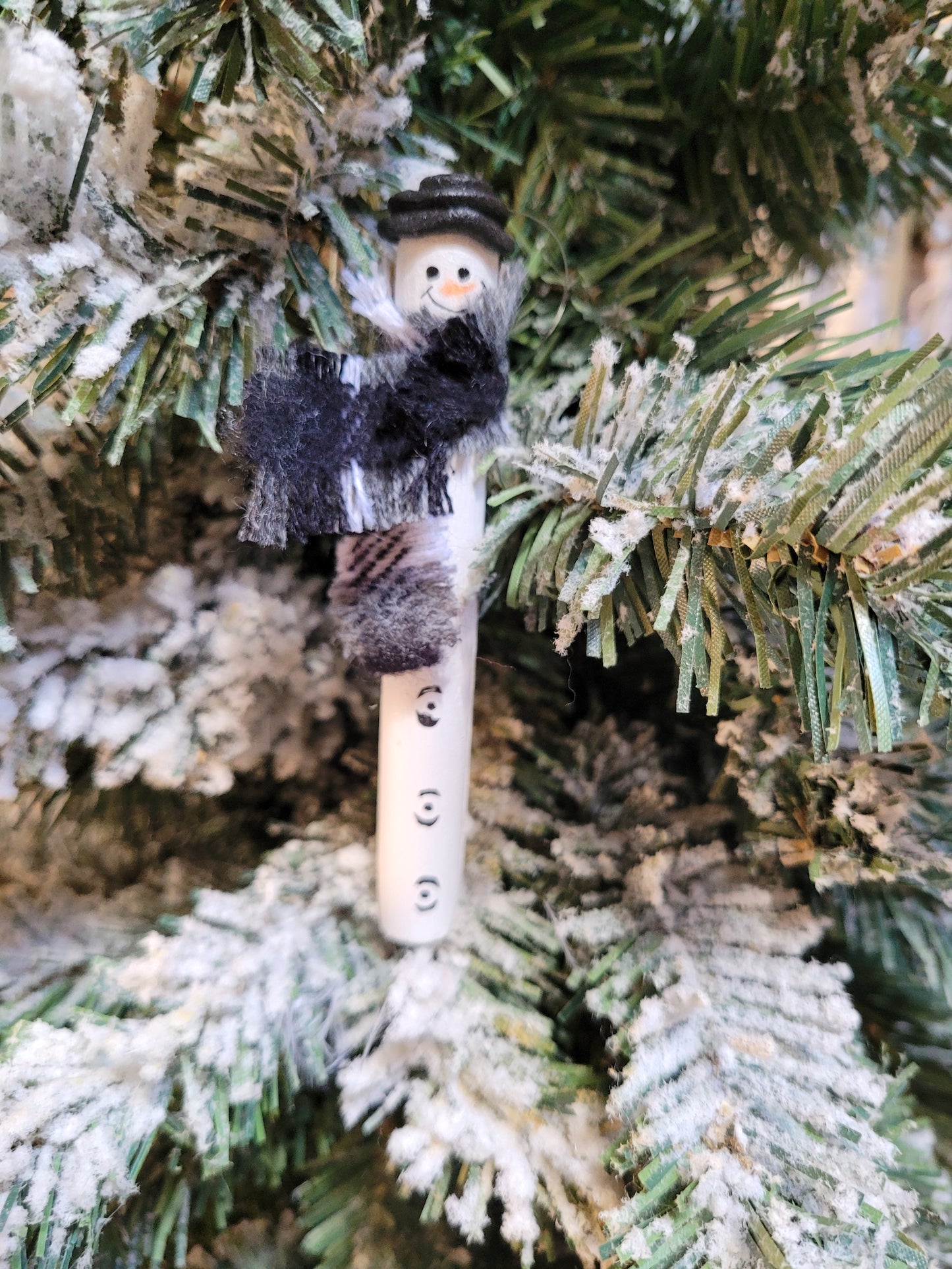 Epingle bonhomme de neige EN1