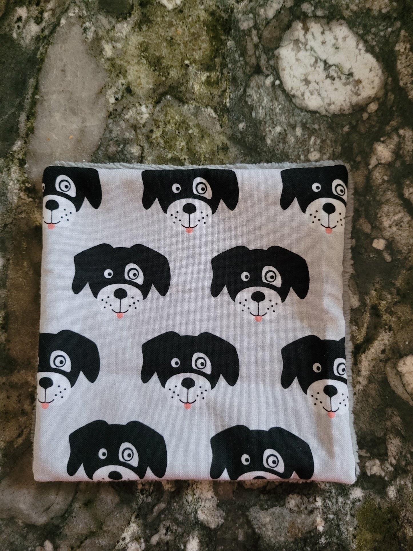 LE27 Lingette lavable chien