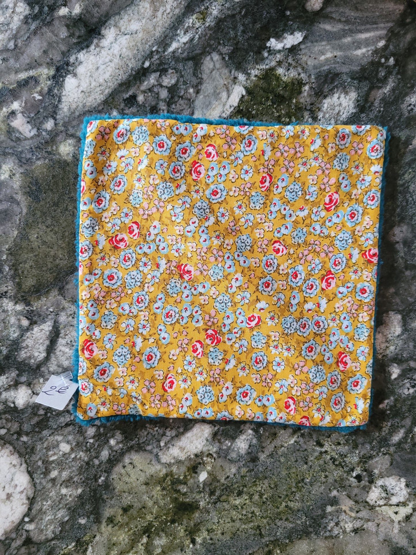 LE4 Lingette lavable fleurs
