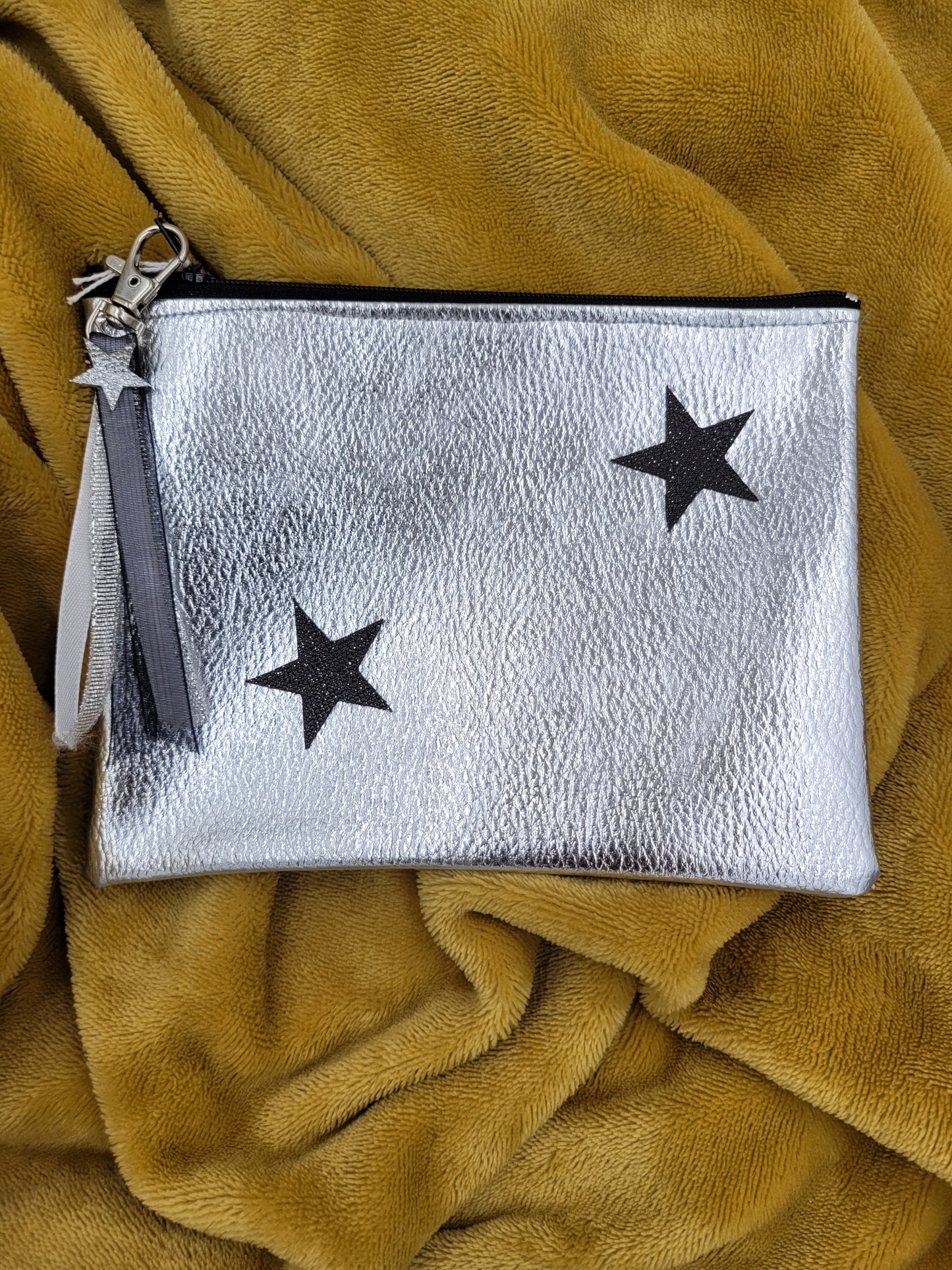 Pochette MP33