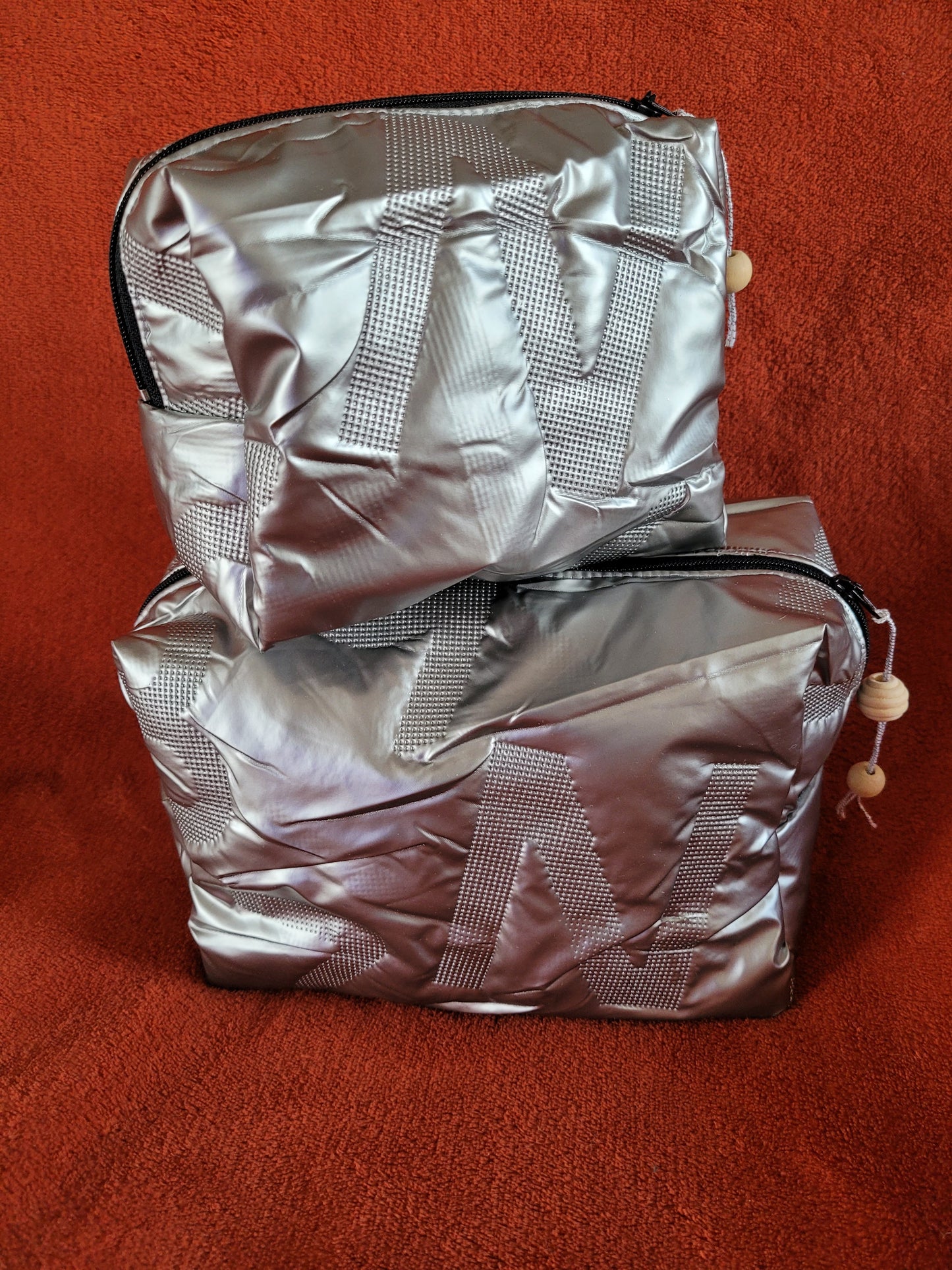 TVD4 Trousses toilette par deux