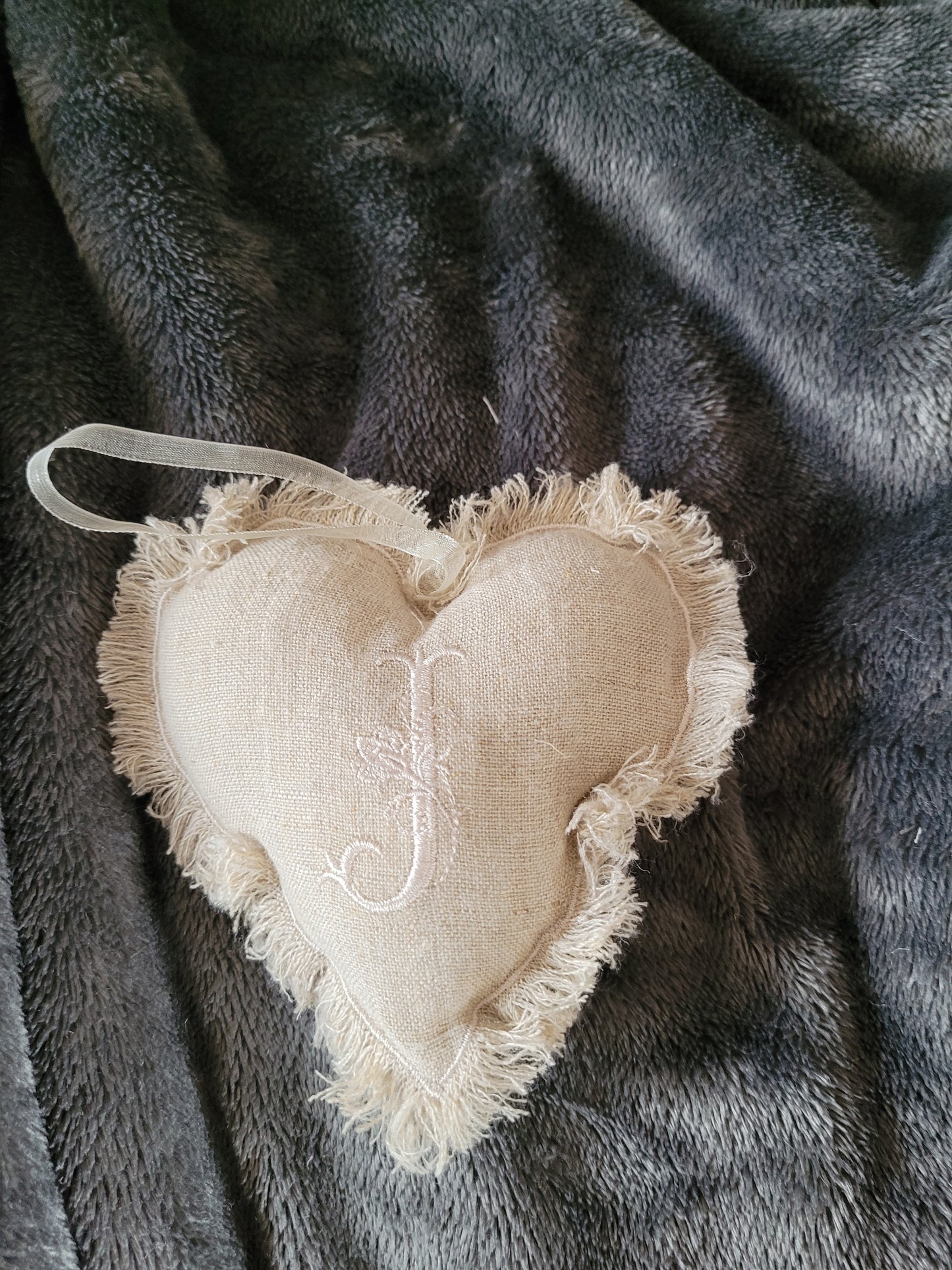 CFJ Cœur à suspendre